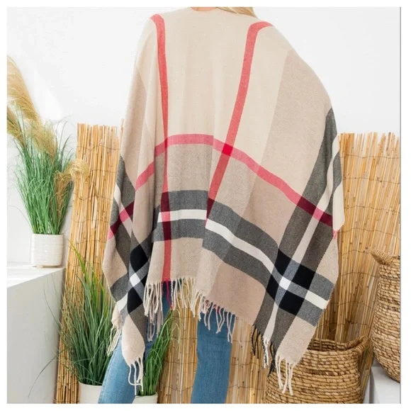 42 Fabulous Oversized Plaid Fringe Shawl Poncho - Picture 3 of 5